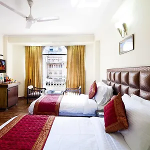 Hotel Capital O 2382 White House Continental, Delhi (National Capital Territory of India)